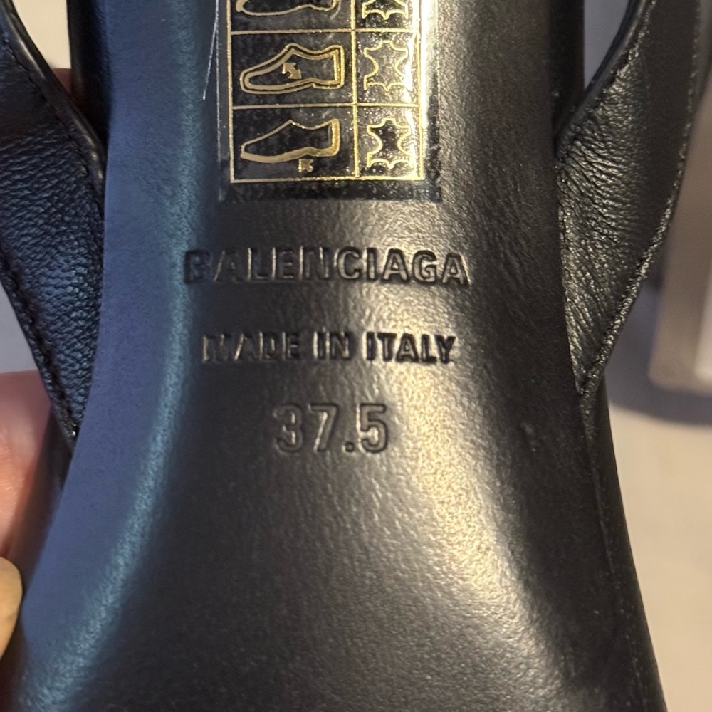 Balenciaga Black Minimalist sandal with Ankle Strap - Picture 3 of 5